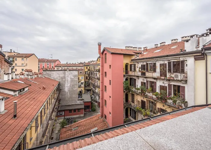 The Orange Attic - Navigli